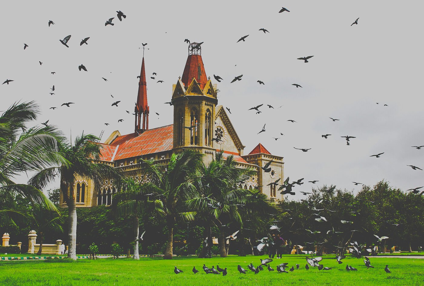 Frere Hall, Karachi. EbtesamAhmed / Wikimedia Commons, CC BY-SA 3.0